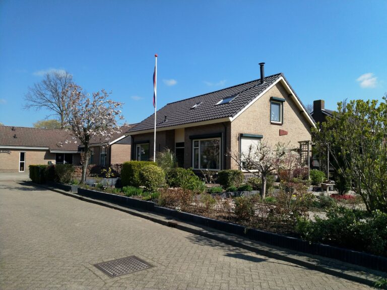 Renovatie pannendak woonhuis Zuilichem bouwbedrijf Gelderland