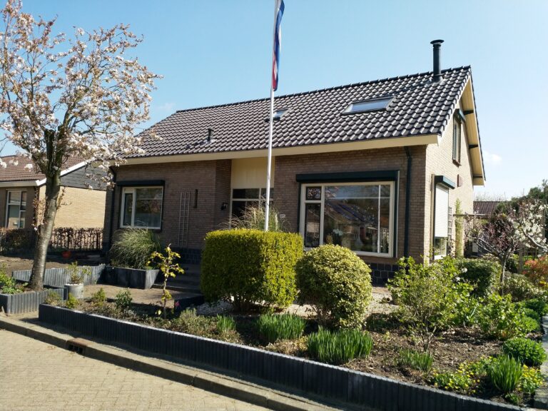 Renovatie pannendak woonhuis Zuilichem bouwbedrijf Gelderland
