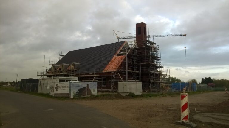Zuilichem bouwbedrijf Nieuwbouw kerkgebouw te Veen