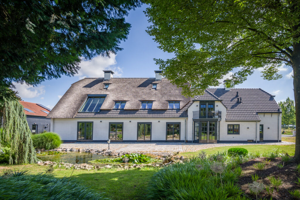 Woonboerderij Wijk en Aalburg